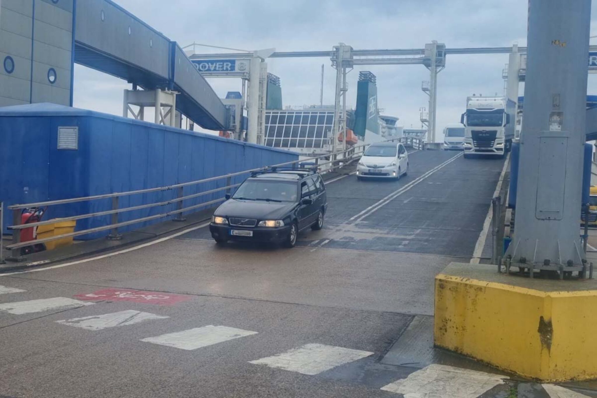 Boot Calais Dover Met De Auto Vergelijk Prijzen En Bekijk Tips